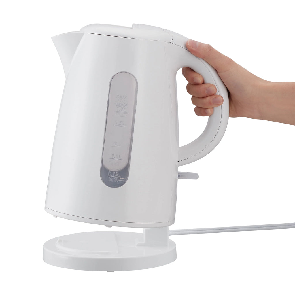 1.7 Liter White Electric Kettle F964560