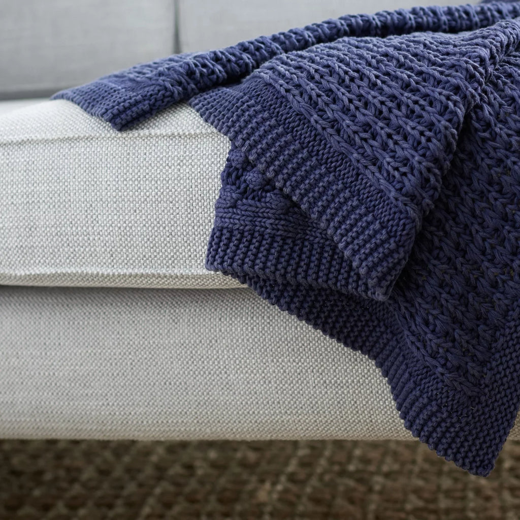 Solid Braided Throw 50" x 60" Q373956